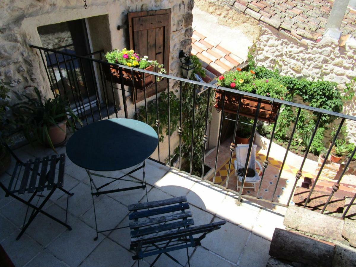 La Maison De St Victor Bed & Breakfast Saint-Victor-de-Malcap Exterior photo